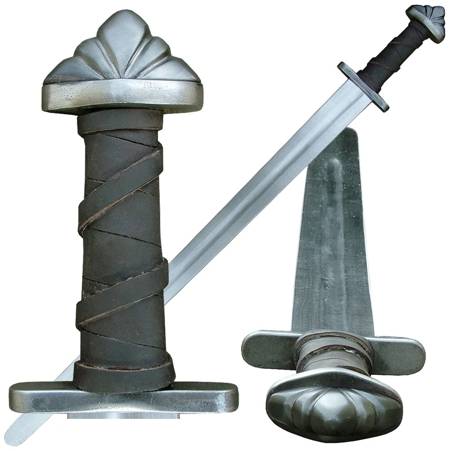 MEDIEVAL RECREATIONS SWORDS.