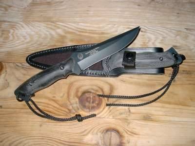 KNIFE GIVEN TO THE SPANISH SOLDIERS WHO RECOVERED THE ISLAN PEREJIL