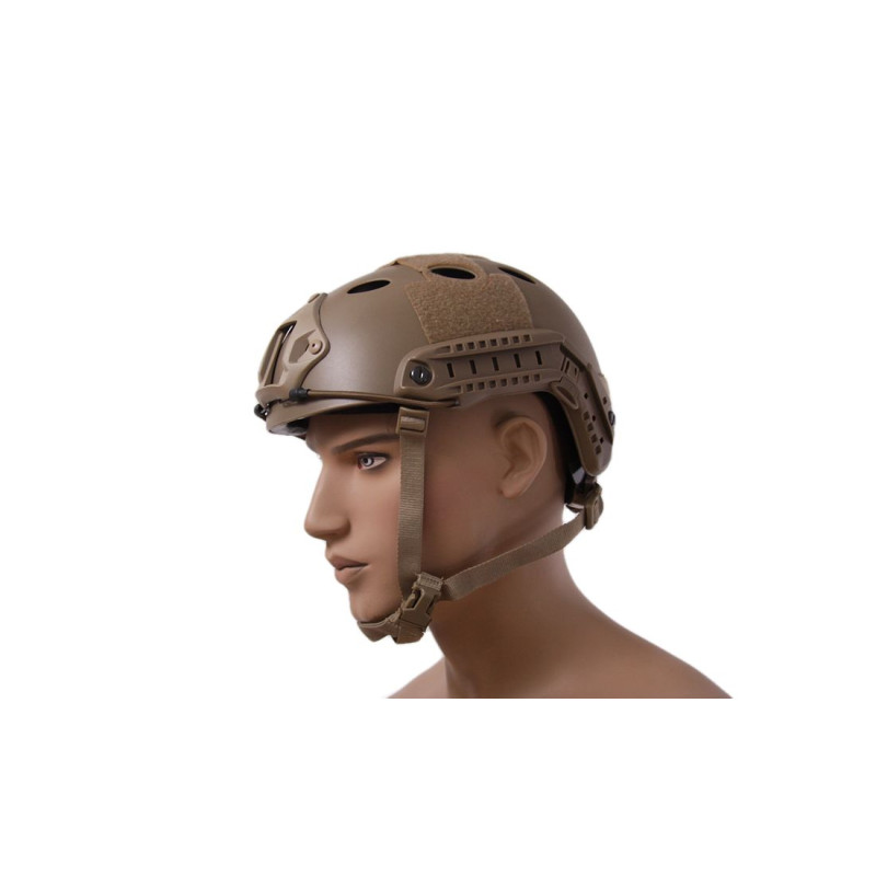 FAST RANGER COYOTE EMERSON HELM