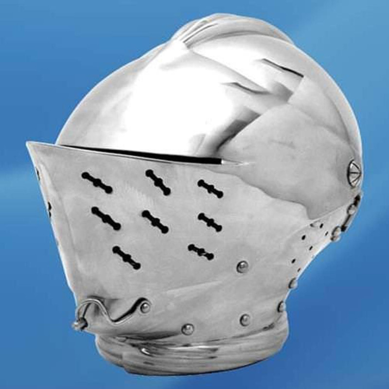 300432 Helm of the Tudors