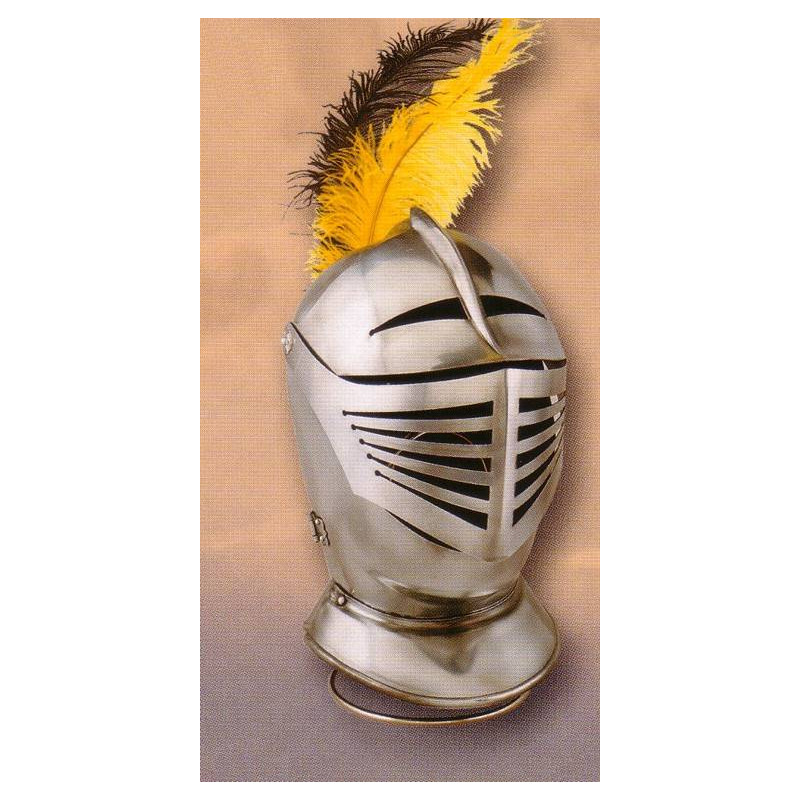 CASQUE MÉDIÉVAL. LISSE