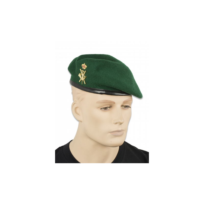 BÉRET DE MONTAGNE VERT. TAILLE 57
