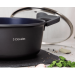 Saucepan + lid Ø 28 cm. Dark.  3 claveles