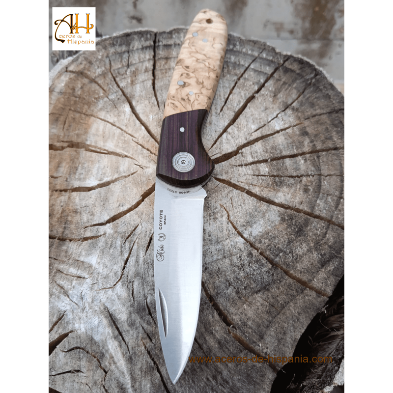 Couteau Nieto Coyote en bois naturel, bouleau frisé