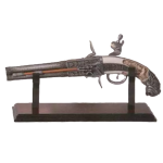 PRÉSENTOIR POUR ARMES. RÉF. 11001