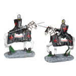 Cavallo bianco templare nero con lancia