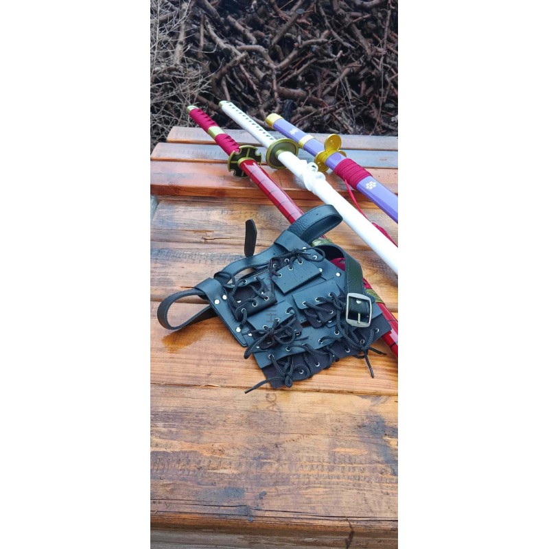 Pack 3 Zoro Katanas com cinto