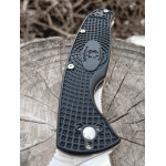 Couteau en acier résistant SPYDERCO à bord lisse