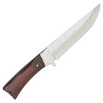 Hunting knife with wooden handle