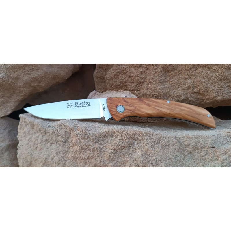 Couteau de poche 11bustos manche olive massif