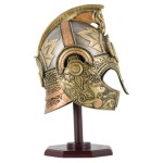 LE CASQUE ORNEMENTAL DU ROI THÉODEN