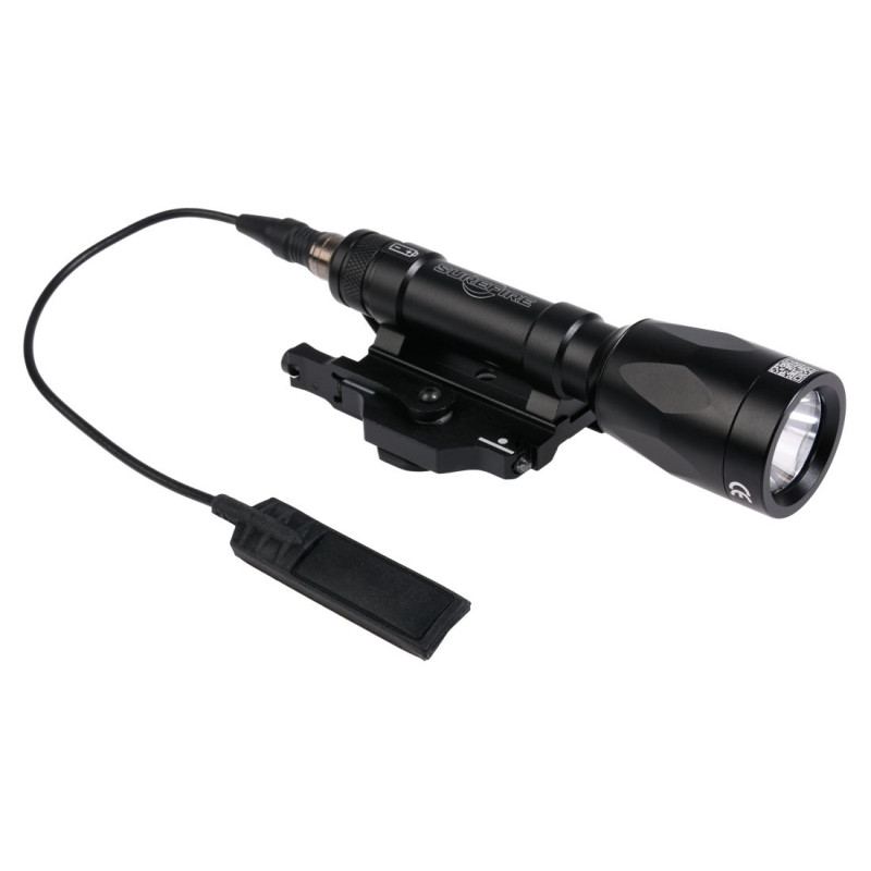 M620P Lampe de poche tactique Element 630 lumens