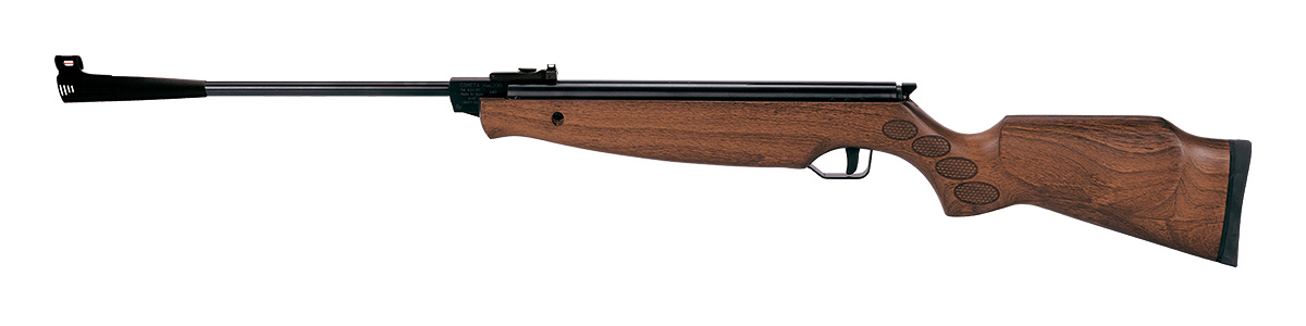 Cometa 300 Standard airgun with checkered wood stock.