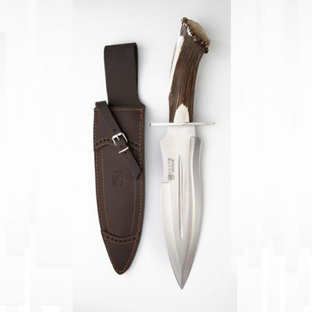 Hunting knife Joker CN42 with stag horn handle. Knives made in Spain.