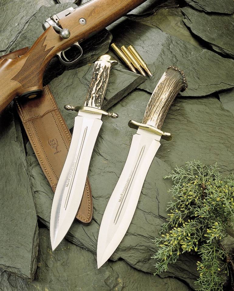 muela-hunting-knives.jpg